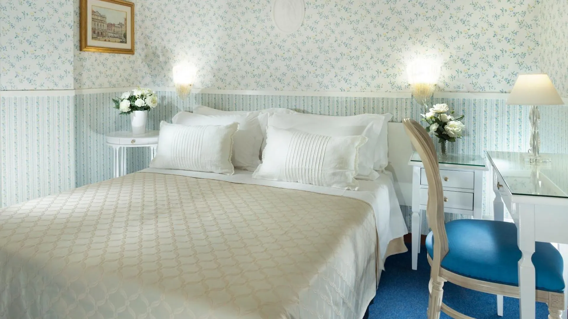 ***  Hotel Admiral - On The Beach Riccione Itálie