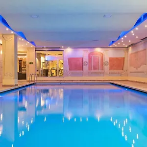 https://maggior-consiglio.hotelinveneto.com
